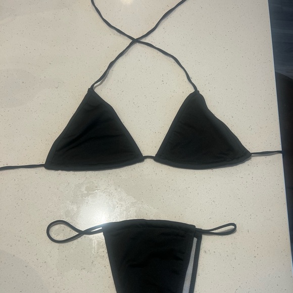Black Triangle Bikini Set S-XL Available - Picture 4 of 5